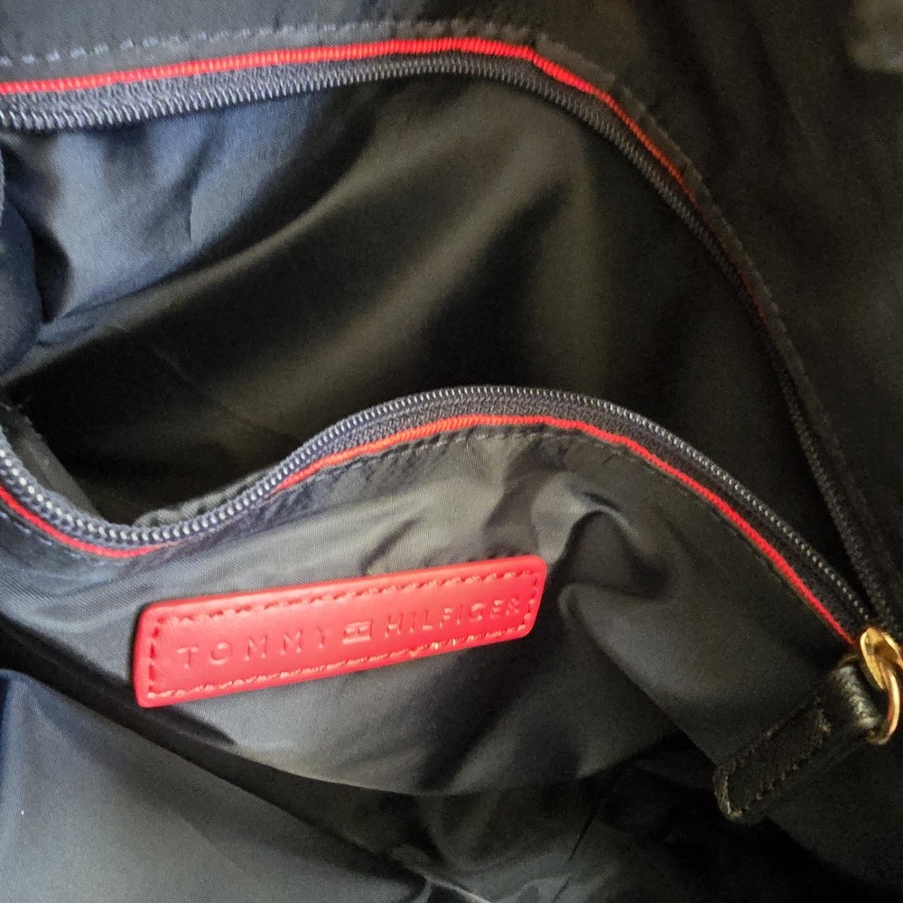 Tommy Hilfiger Monogram Shopper Tote Shoulder Bag Black White Logo Gold Hardware - Picture 7 of 12
